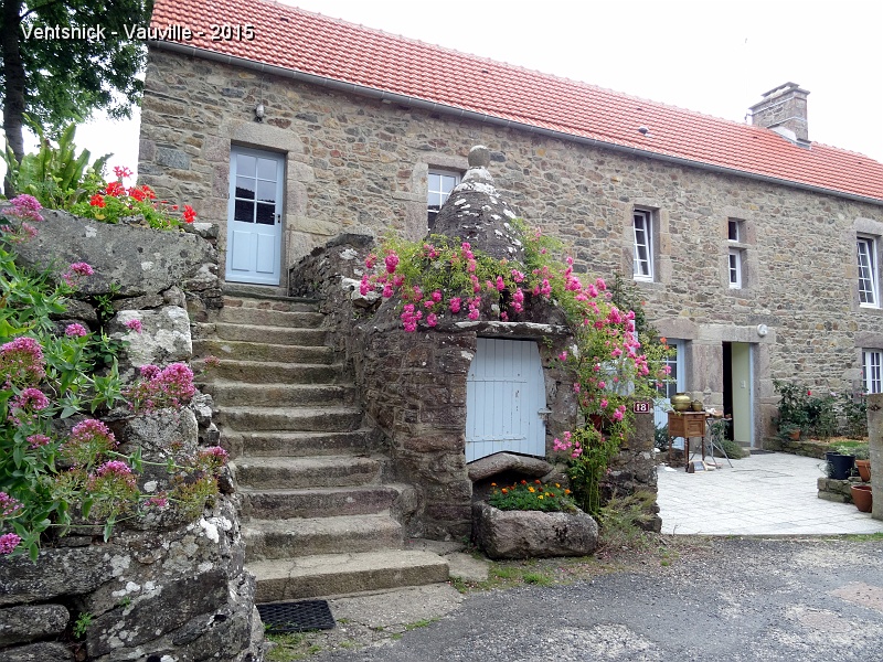 Gruchy maison au puist.jpg - ... ici  "la maison au puits" représentée à plusieurs reprises sur ses toiles ...